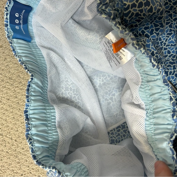 2/$75💥- SWIM | Men’s Season’s official swim shorts size large - Picture 7 of 10
